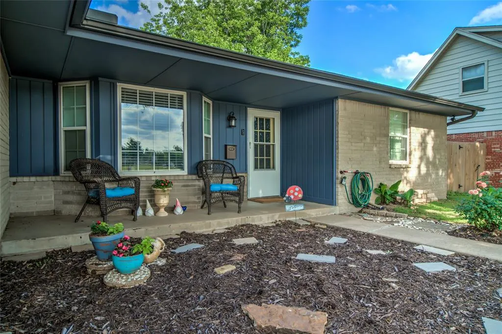 Photo 3 — 3108 N Markwell Avenue, Bethany, OK 73008