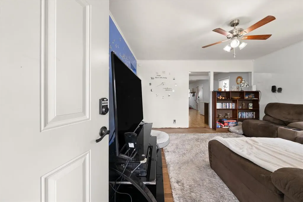 Photo 3 — 7205 NW 46th Street, Bethany, OK 73008