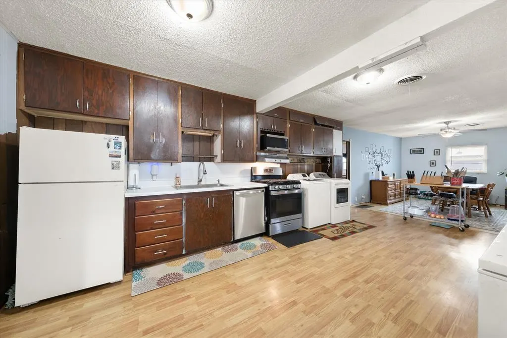 Photo 11 — 7205 NW 46th Street, Bethany, OK 73008