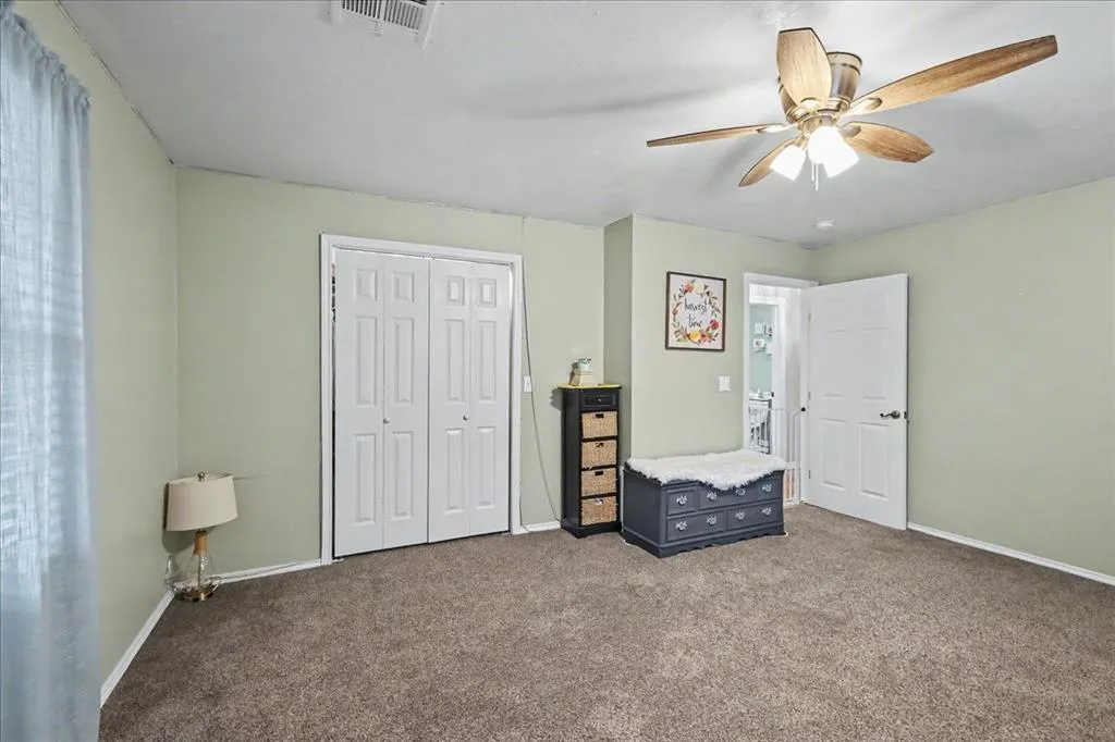 Photo 25 — 4043 NW 8th Street, Oklahoma City, OK 73107