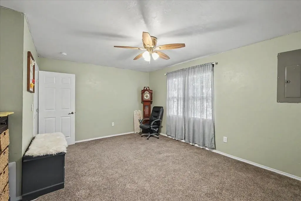 Photo 26 — 4043 NW 8th Street, Oklahoma City, OK 73107