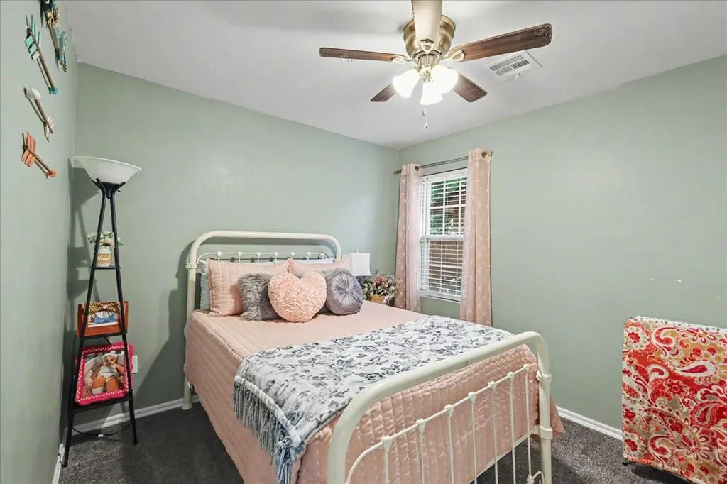 Photo 29 — 4043 NW 8th Street, Oklahoma City, OK 73107