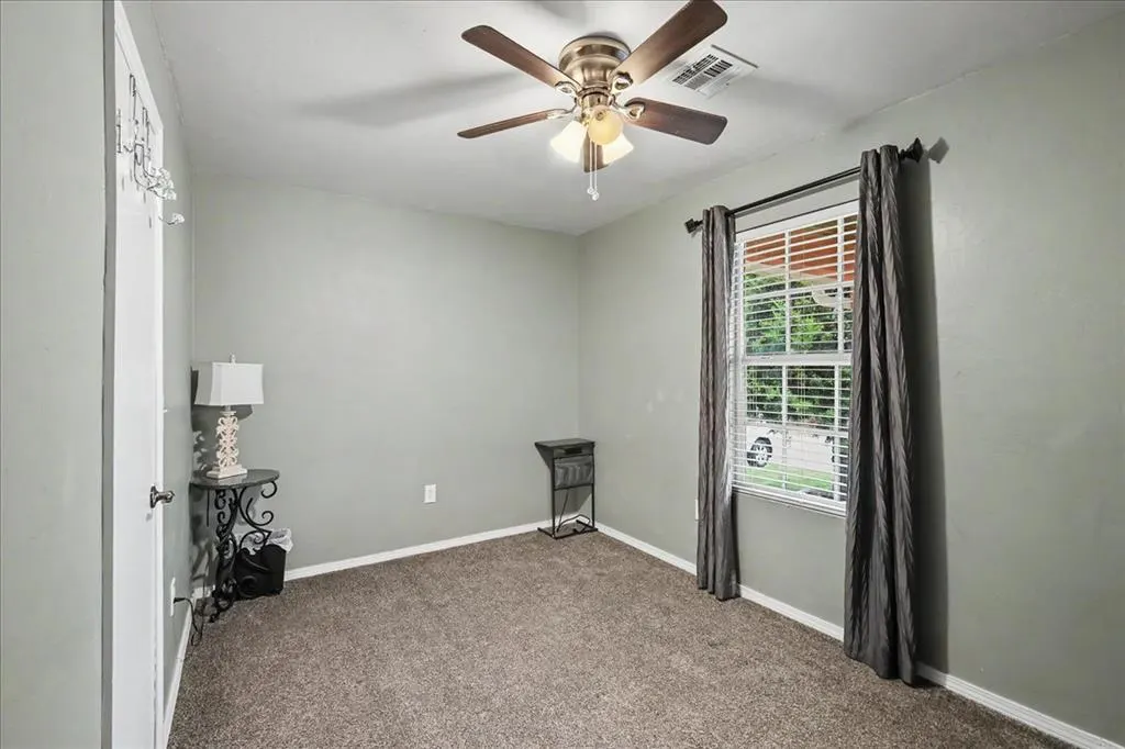 Photo 31 — 4043 NW 8th Street, Oklahoma City, OK 73107