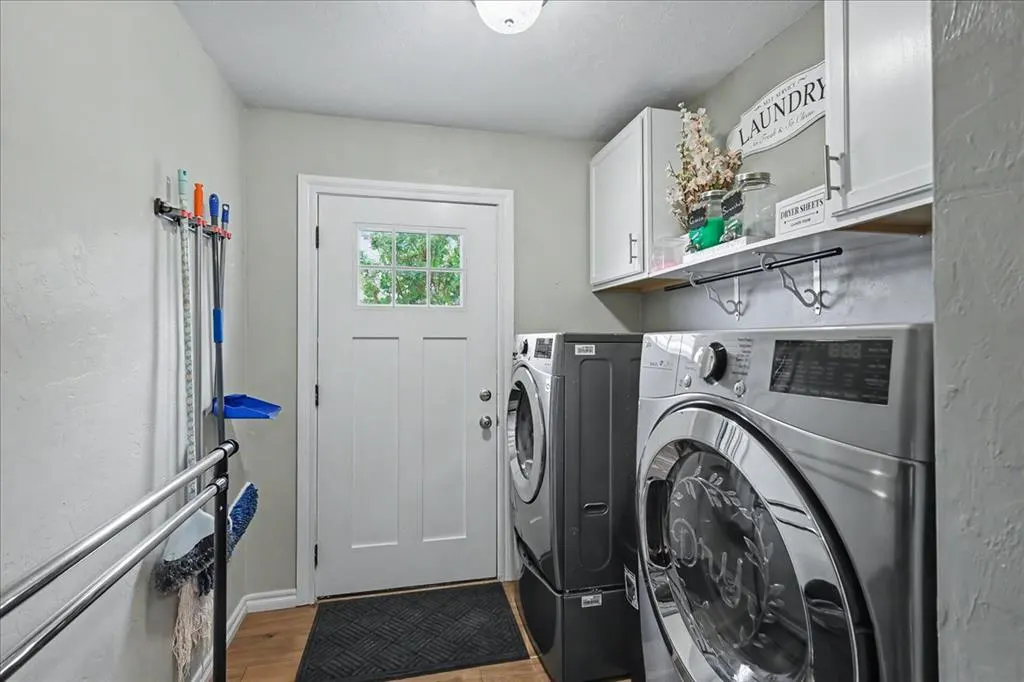 Photo 15 — 4043 NW 8th Street, Oklahoma City, OK 73107
