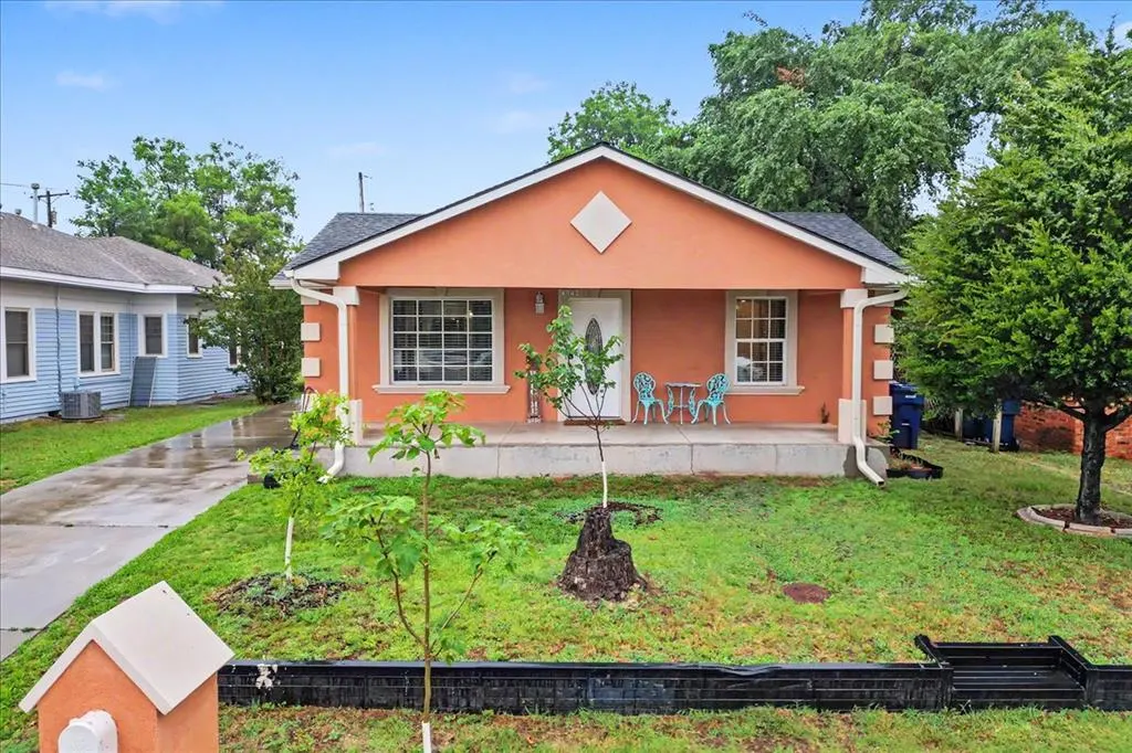 Photo 41 — 4043 NW 8th Street, Oklahoma City, OK 73107