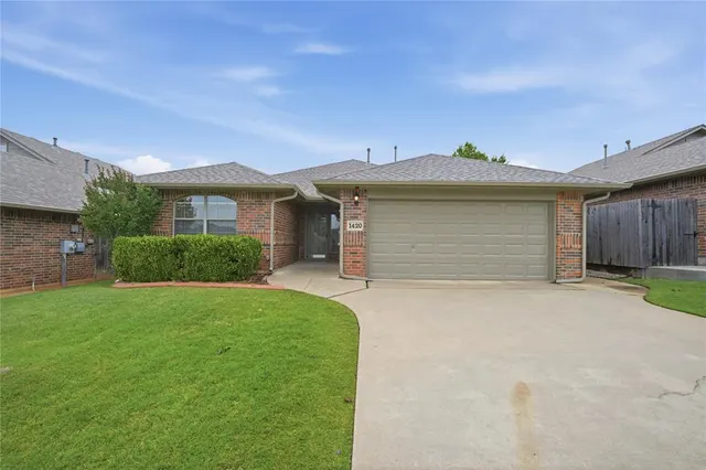 Front exterior — 1420 Parke Avenue, Midwest City, OK 73130