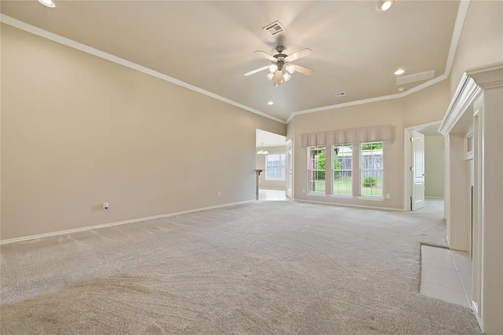 Photo 6 — 1420 Parke Avenue, Midwest City, OK 73130