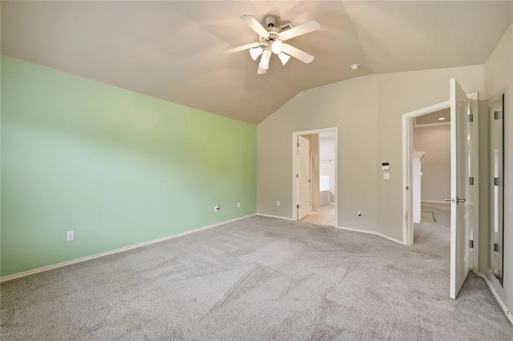 Photo 14 — 1420 Parke Avenue, Midwest City, OK 73130