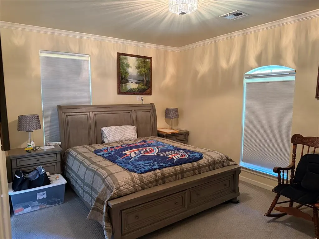Photo 7 — 3701 Sunvalley Drive, Midwest City, OK 73110