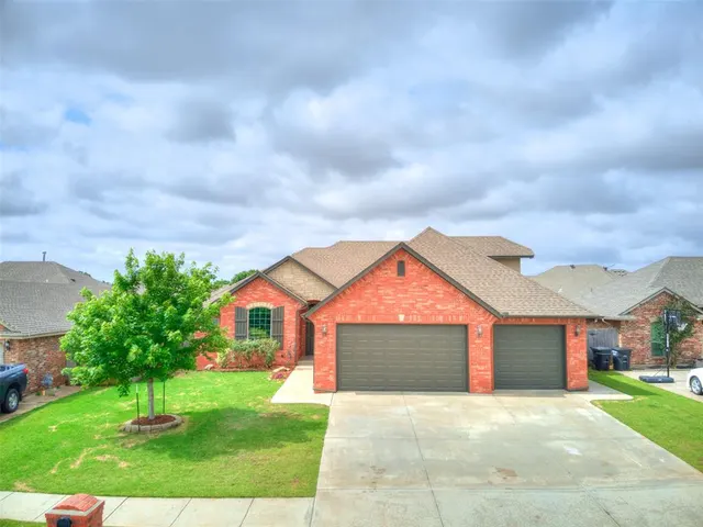 Front exterior — 308 Madison Place Drive, Moore, OK 73160