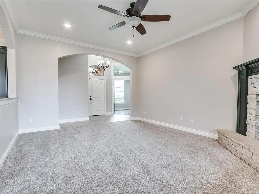 Photo 7 — 308 Madison Place Drive, Moore, OK 73160