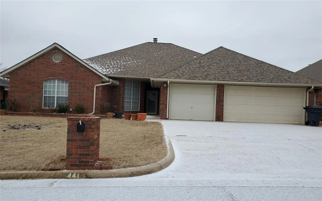 Front exterior — 441 Cactus Road, Yukon, OK 73099