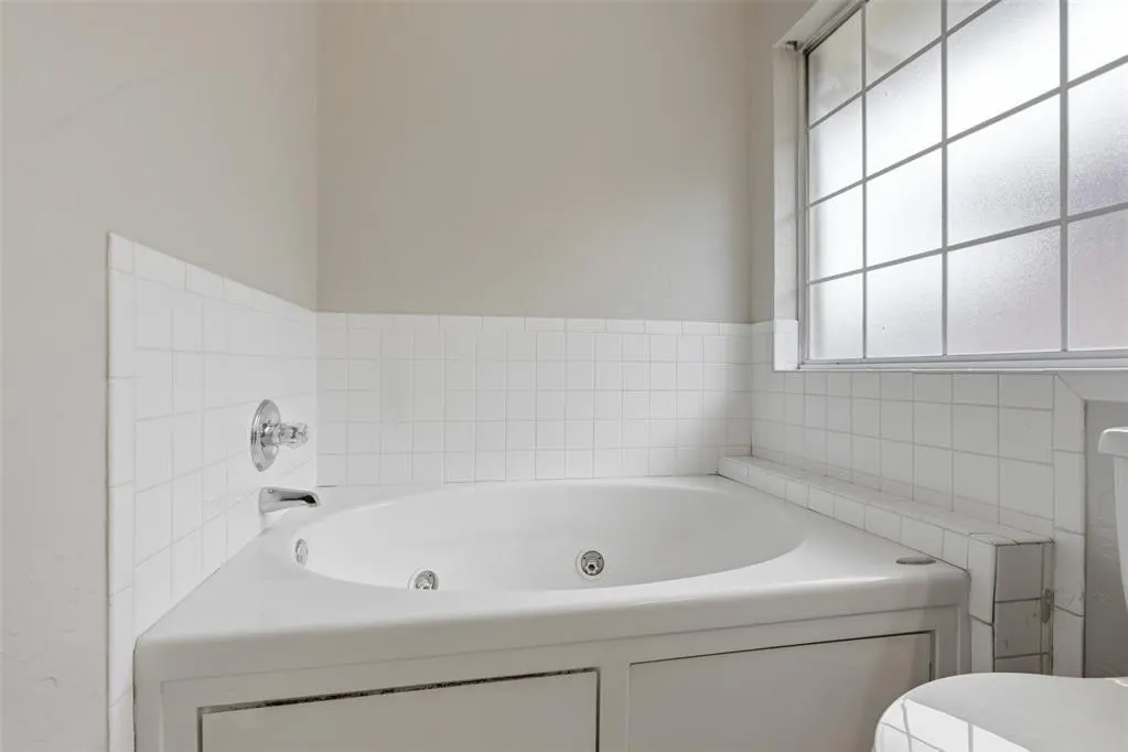 Photo 16 — 1708 Parkridge Drive, Norman, OK 73071