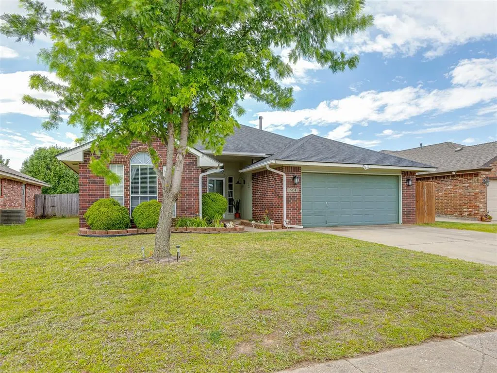 Photo 3 — Address unavailable, Moore, OK 73160