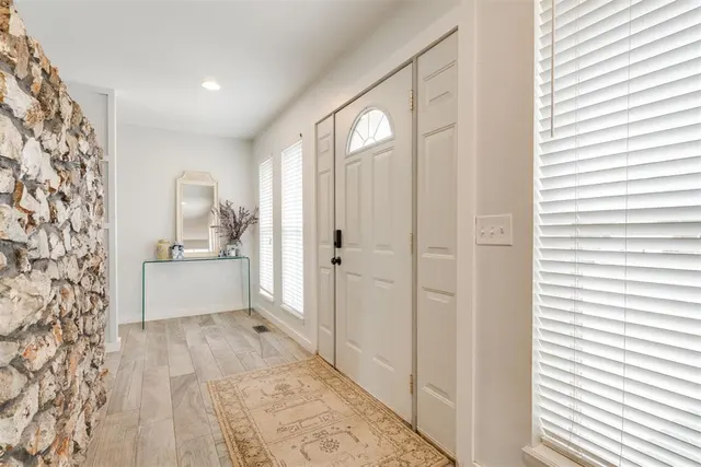 Photo 7 — 3820 NW 68th Street, Oklahoma City, OK 73116