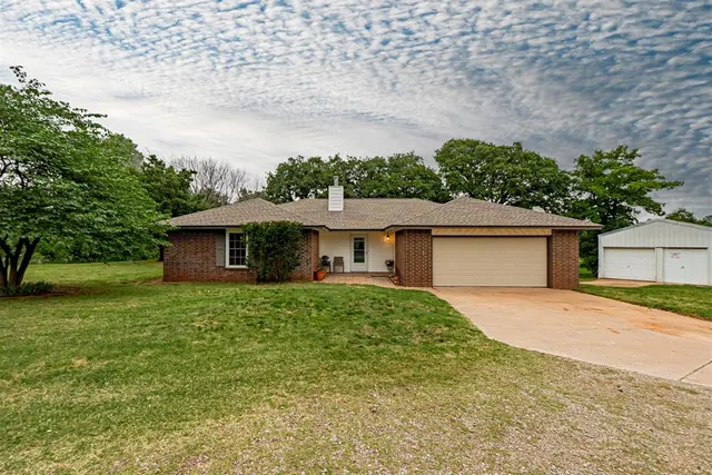 Photo 3 — 1209 County Street 2955, Tuttle, OK 73089