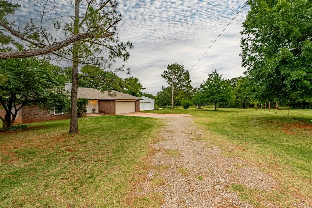 Photo 10 — 1209 County Street 2955, Tuttle, OK 73089