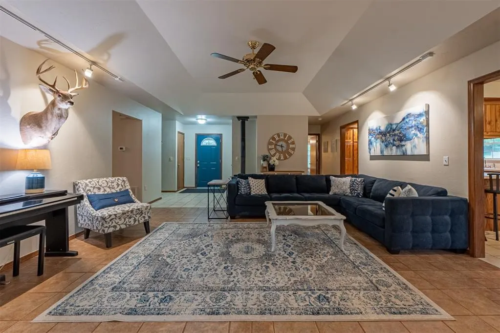 Photo 14 — 1209 County Street 2955, Tuttle, OK 73089