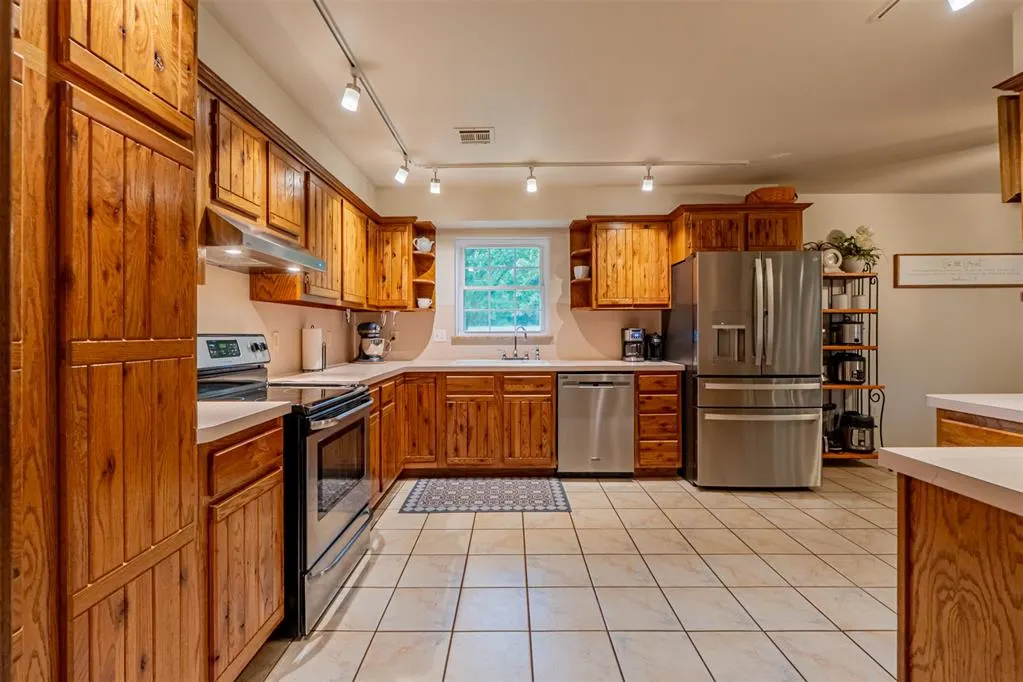 Photo 22 — 1209 County Street 2955, Tuttle, OK 73089