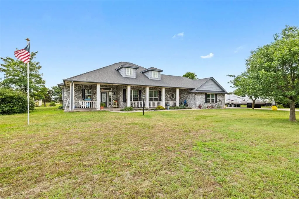 Front exterior — 915 Rother Road, Union City, OK 73090