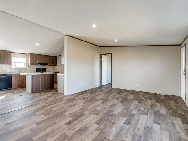 Photo 3 — 21222 Prairie View Road, Blanchard, OK 73080