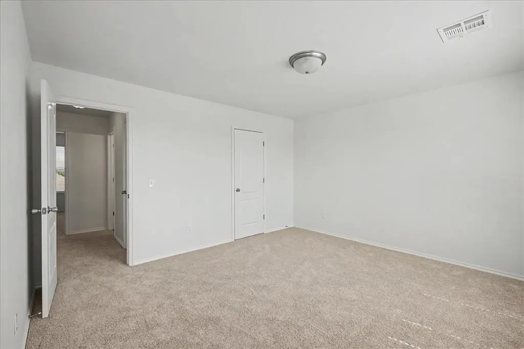 Photo 27 — 9616 Eli Drive, Moore, OK 73160