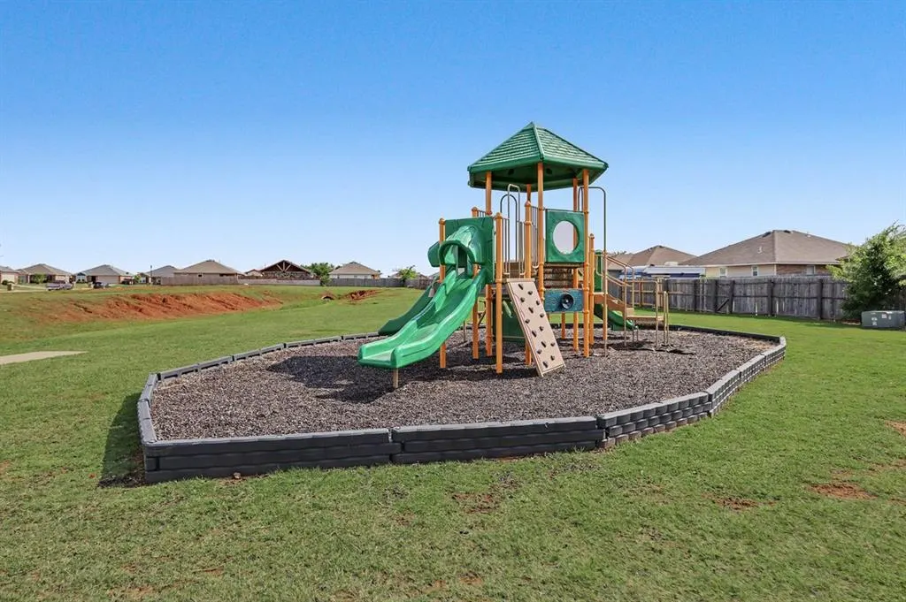 Photo 43 — 9616 Eli Drive, Moore, OK 73160