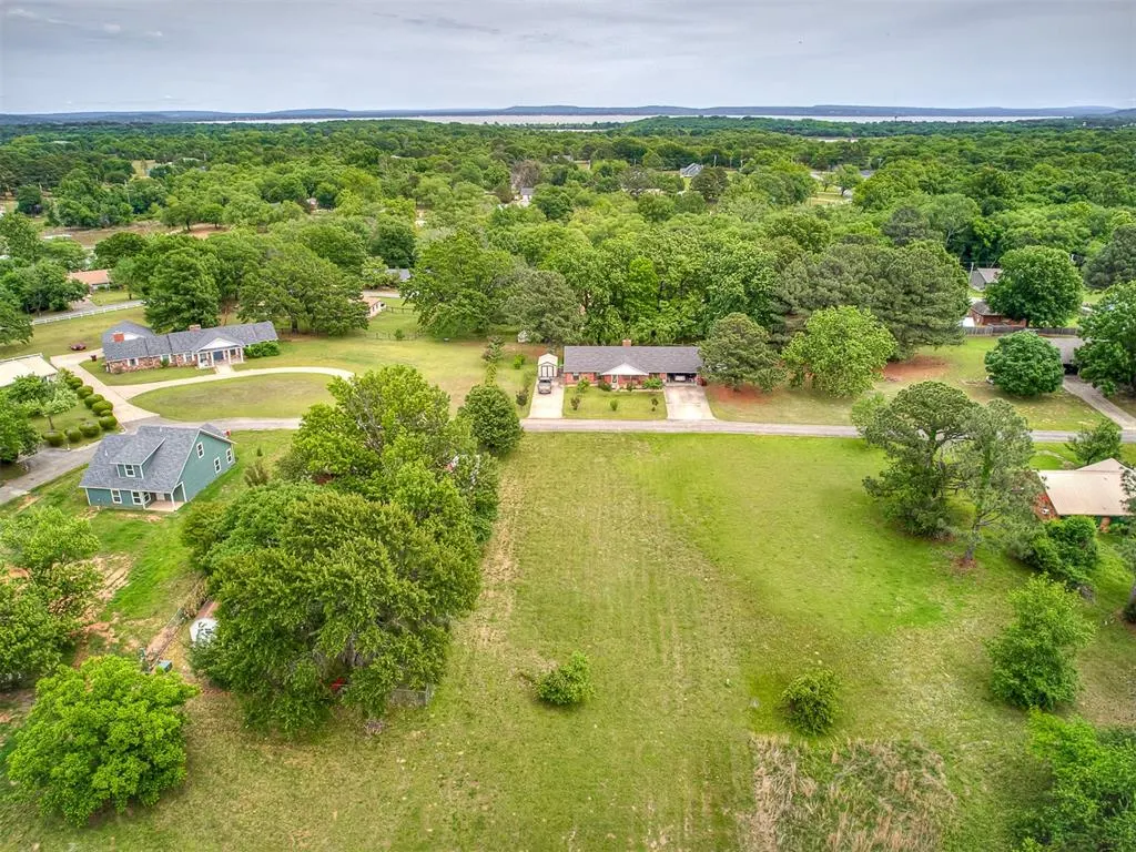 Photo 16 — 1749 Rockford Drive, Eufaula, OK 74432