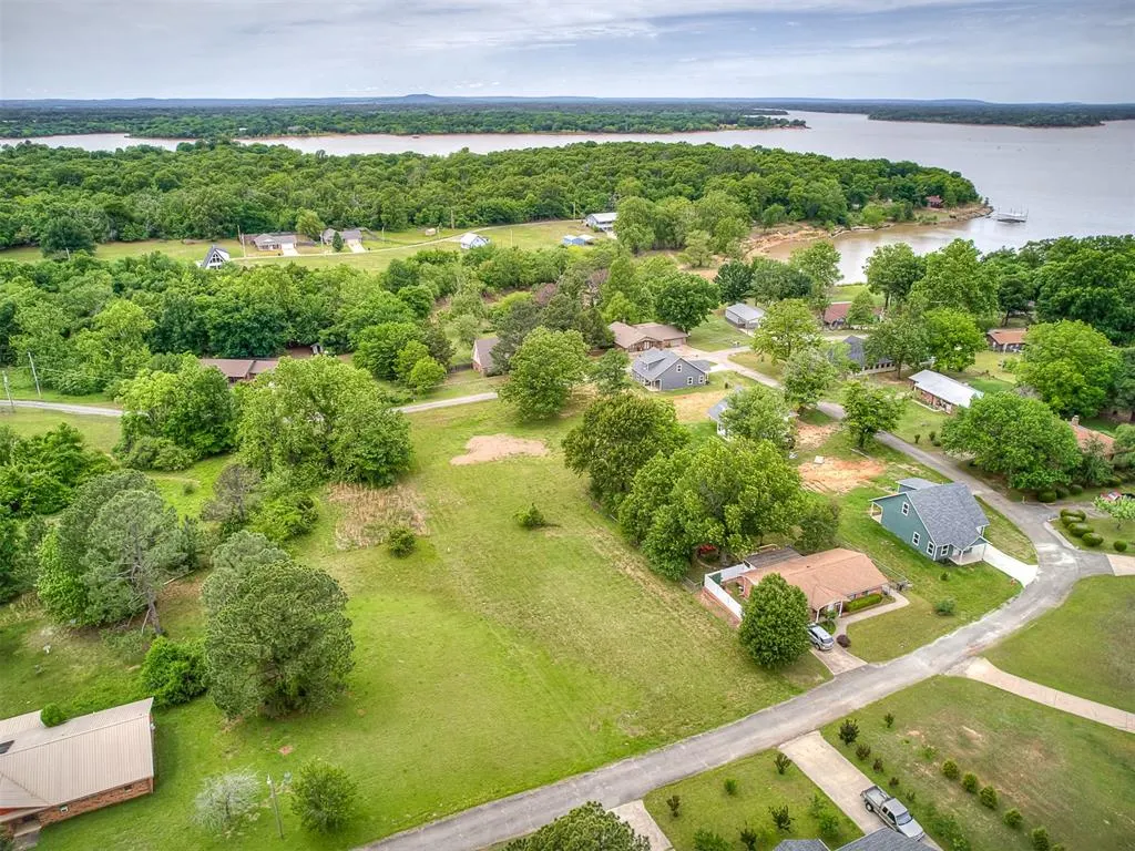 Photo 19 — 1749 Rockford Drive, Eufaula, OK 74432