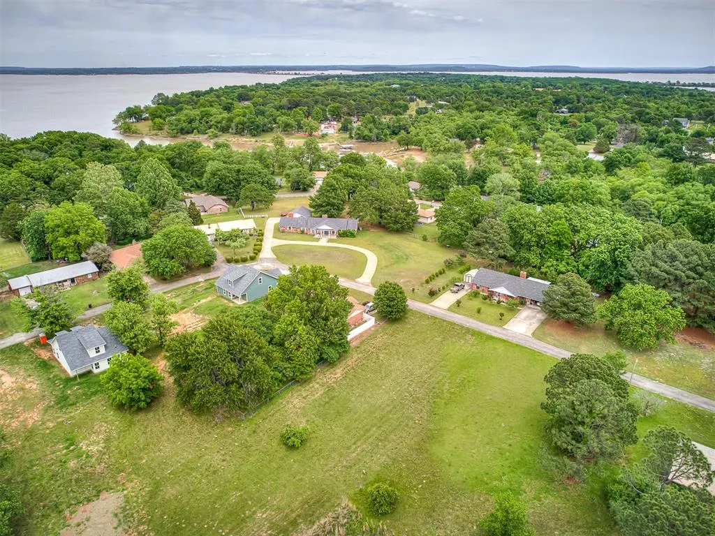 Photo 23 — 1749 Rockford Drive, Eufaula, OK 74432