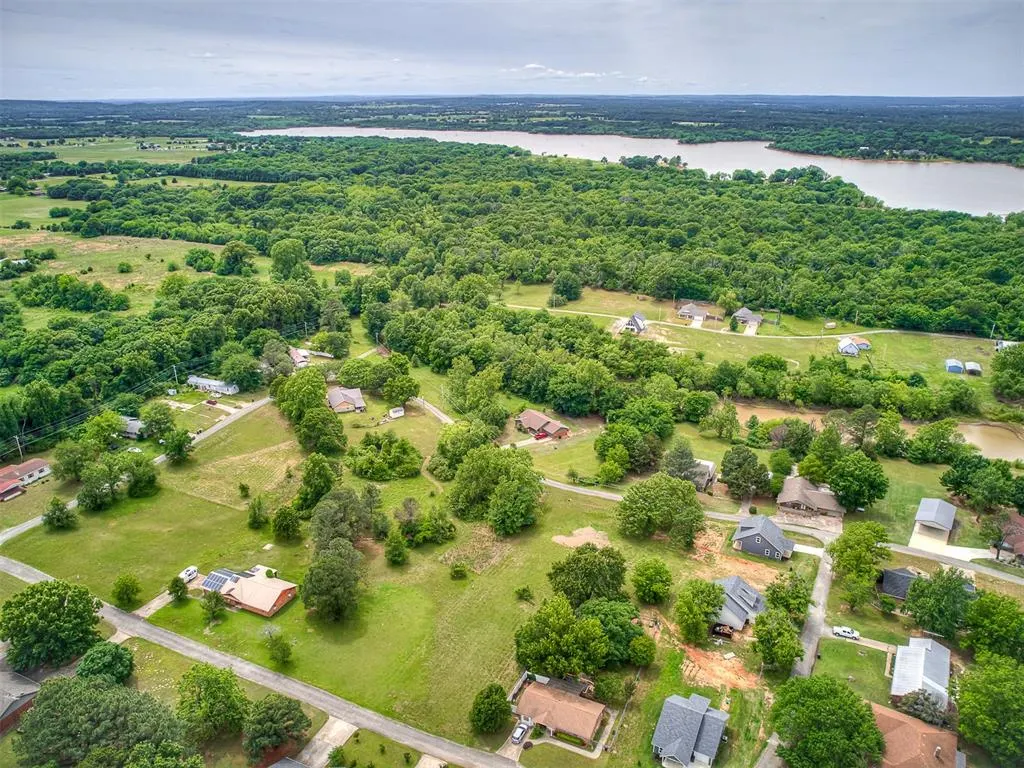 Photo 31 — 1749 Rockford Drive, Eufaula, OK 74432