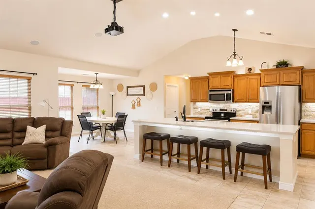 Photo 8 — 3101 White Tail Drive, Altus, OK 73521
