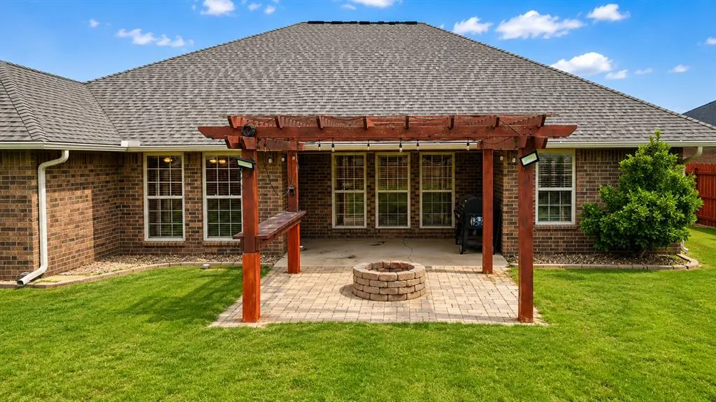 Photo 32 — 3101 White Tail Drive, Altus, OK 73521