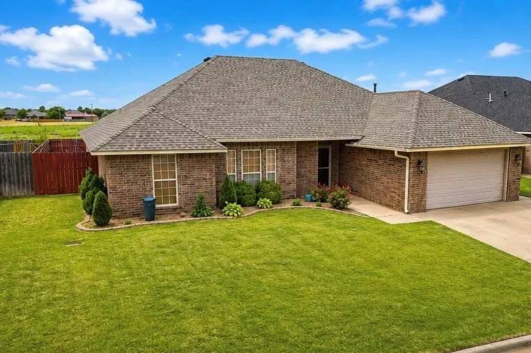 Photo 37 — 3101 White Tail Drive, Altus, OK 73521