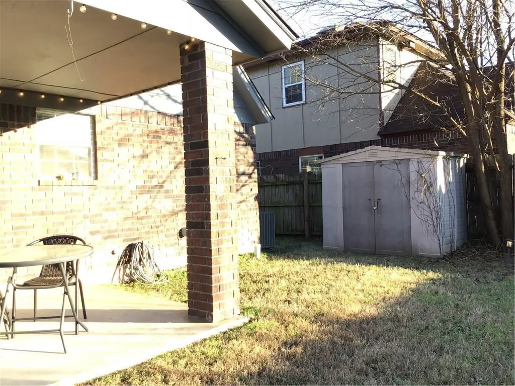 Photo 20 — 2123 Lakecrest Drive, Moore, OK 73170