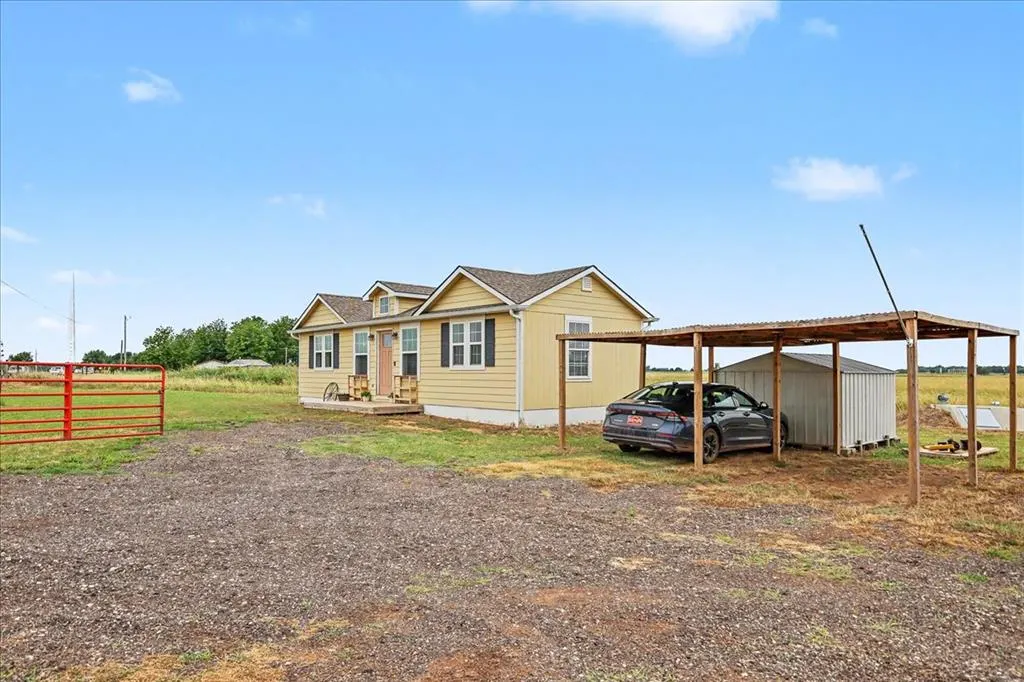 Photo 5 — 8955 N Highway 74 Street, Crescent, OK 73028