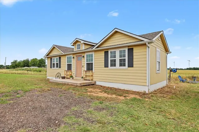 Photo 6 — 8955 N Highway 74 Street, Crescent, OK 73028
