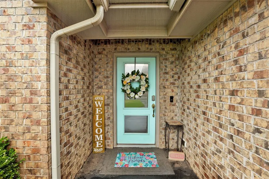 Photo 8 — 16709 Monroe Drive, Edmond, OK 73012