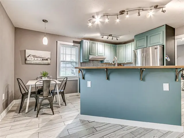 Photo 3 — 418 W Grimes Avenue, Cashion, OK 73016
