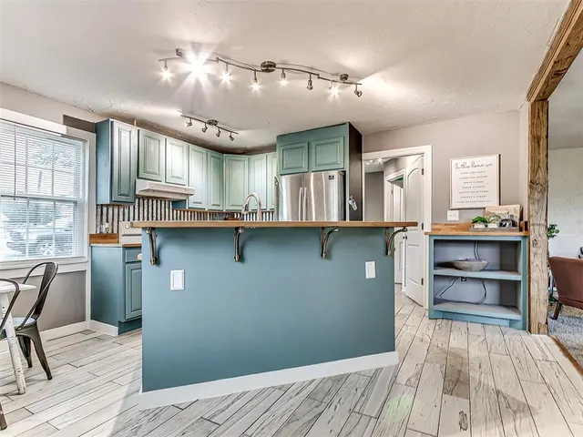 Photo 4 — 418 W Grimes Avenue, Cashion, OK 73016