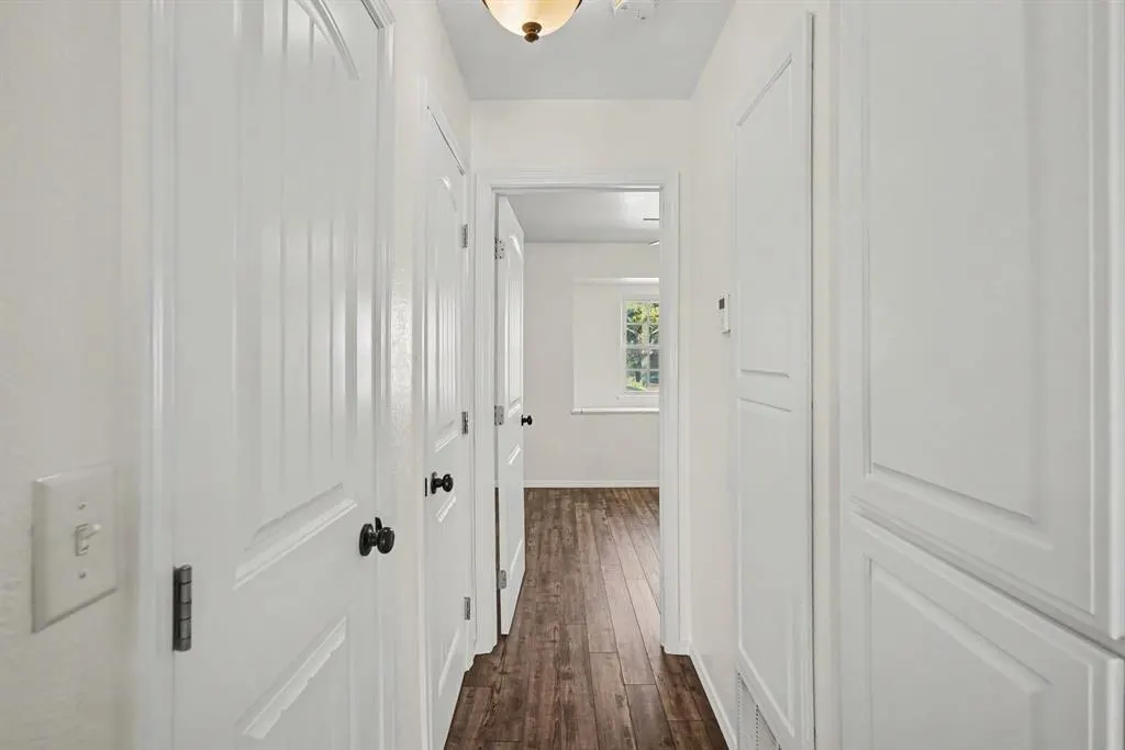 Photo 12 — 1317 Lawton Avenue, Moore, OK 73160