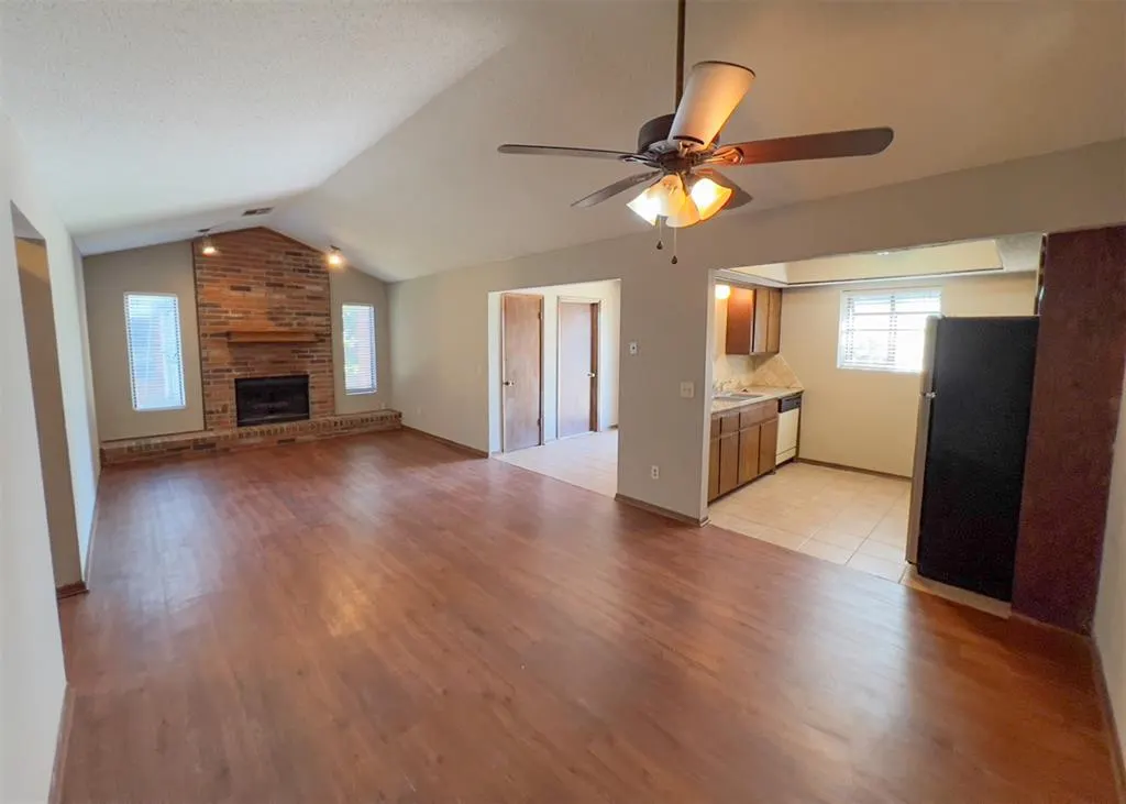 Photo 6 — 1303 N Fretz Avenue, Edmond, OK 73003