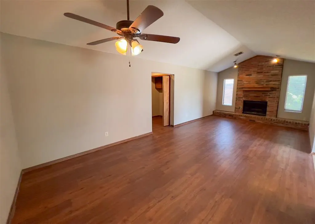 Photo 11 — 1303 N Fretz Avenue, Edmond, OK 73003