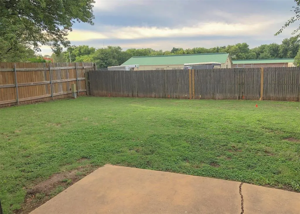 Photo 26 — 720 Robin Hill Road, Edmond, OK 73003
