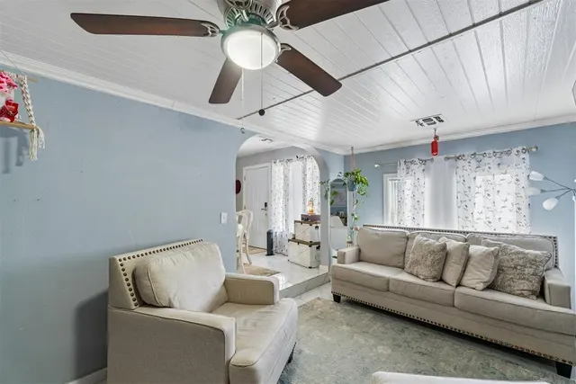 Photo 8 — 4804 N Beaver Avenue, Bethany, OK 73008