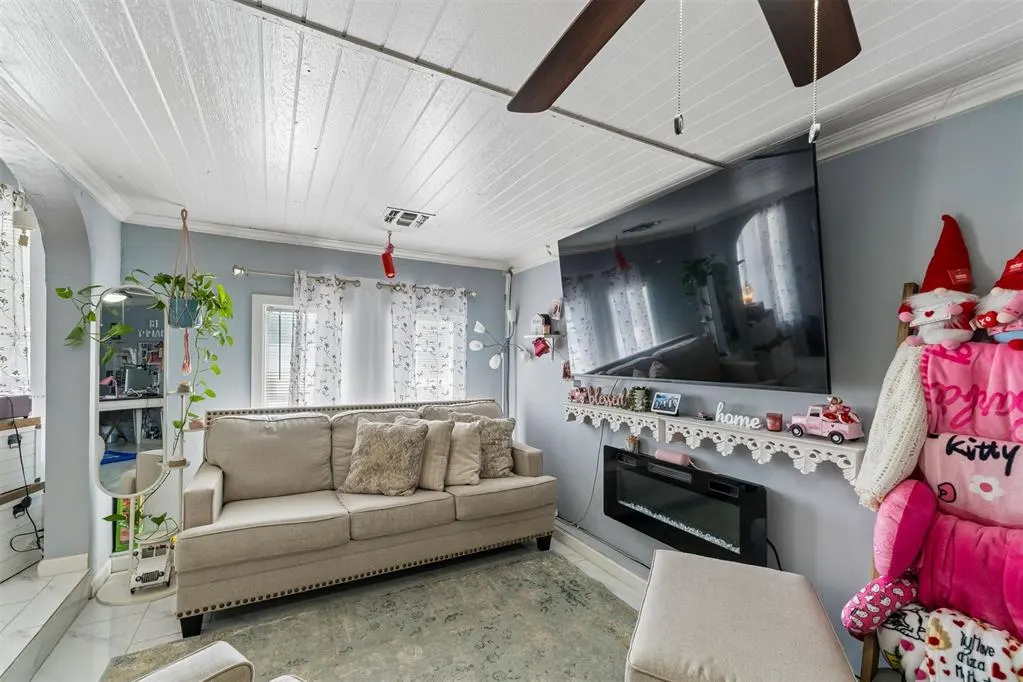 Photo 9 — 4804 N Beaver Avenue, Bethany, OK 73008