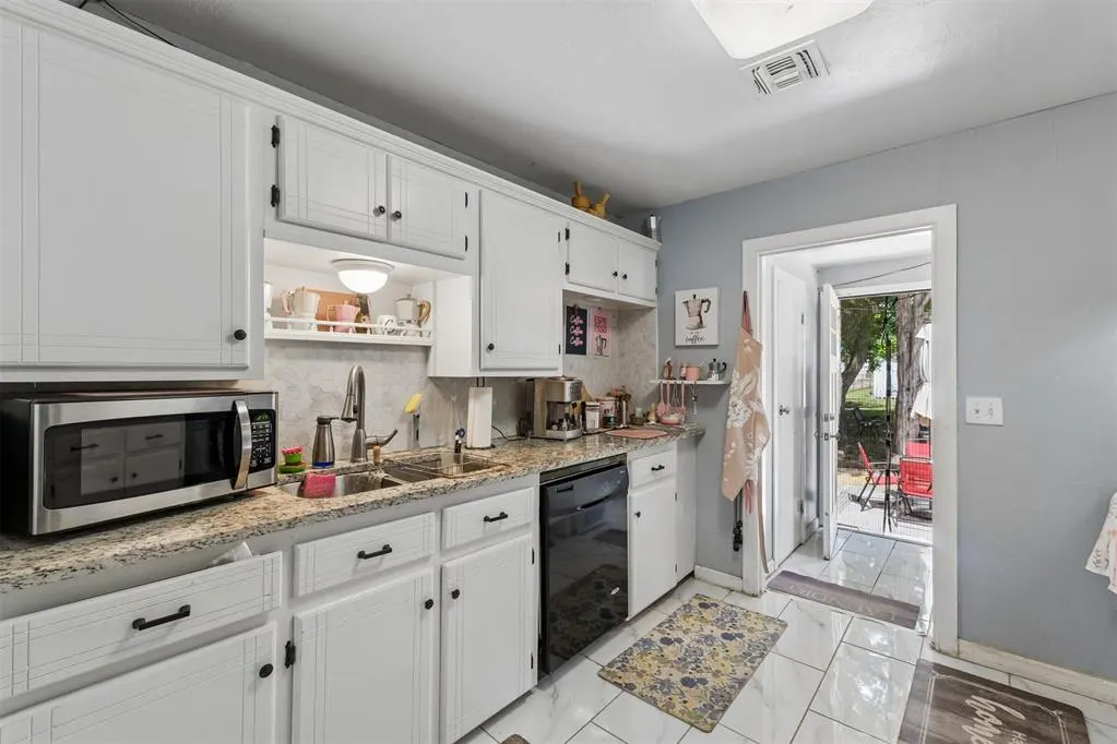 Photo 12 — 4804 N Beaver Avenue, Bethany, OK 73008