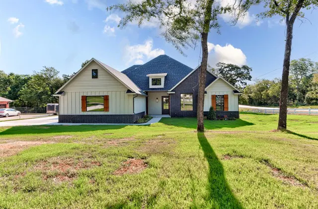 Photo 4 — 30 N Oaks Road, Harrah, OK 73045