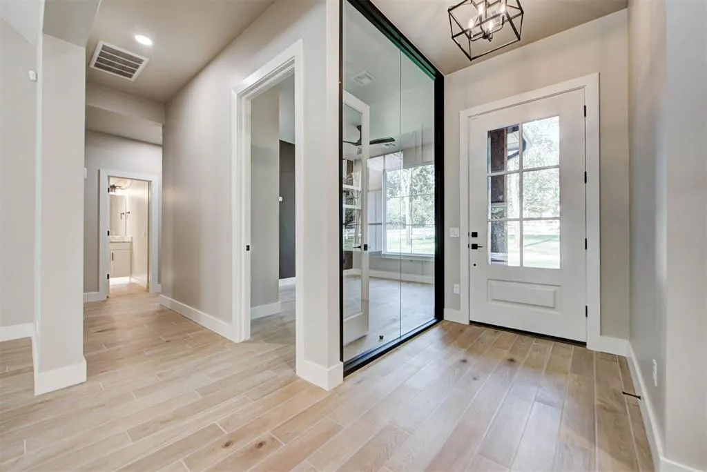 Photo 9 — 30 N Oaks Road, Harrah, OK 73045