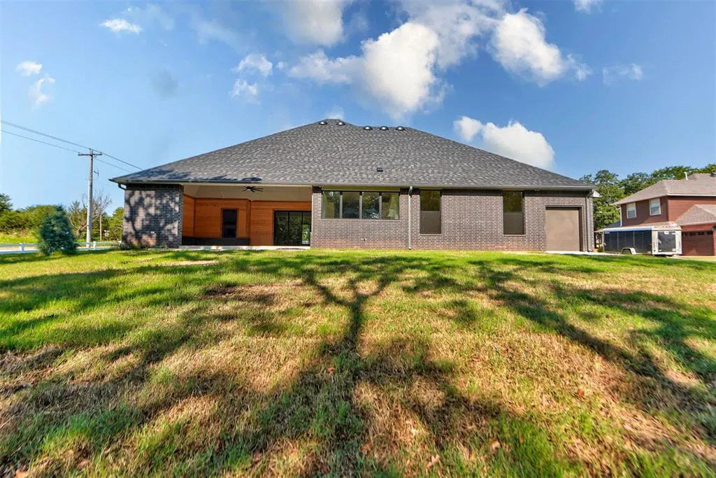 Photo 50 — 30 N Oaks Road, Harrah, OK 73045